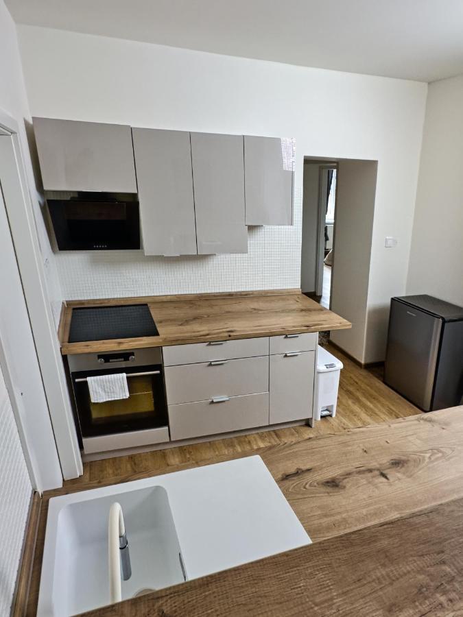 Gallery Apartments Liberec Exterior photo