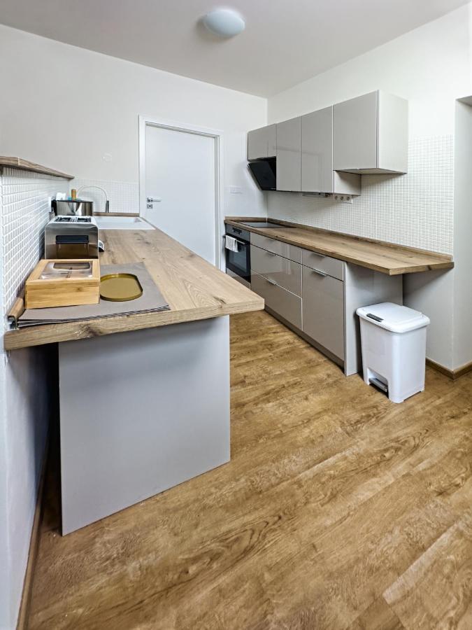 Gallery Apartments Liberec Exterior photo